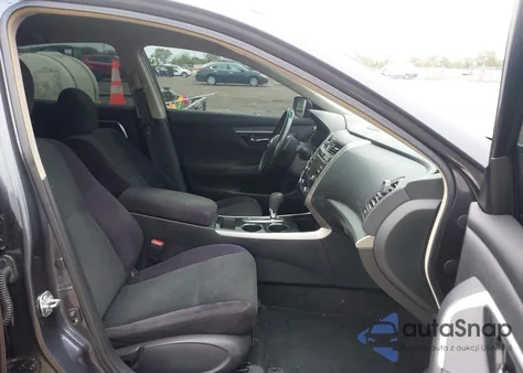 2013 Nissan Altima 2.5 Sv z USA, uszkodzony, nr VIN 1N4AL3AP8DC225771